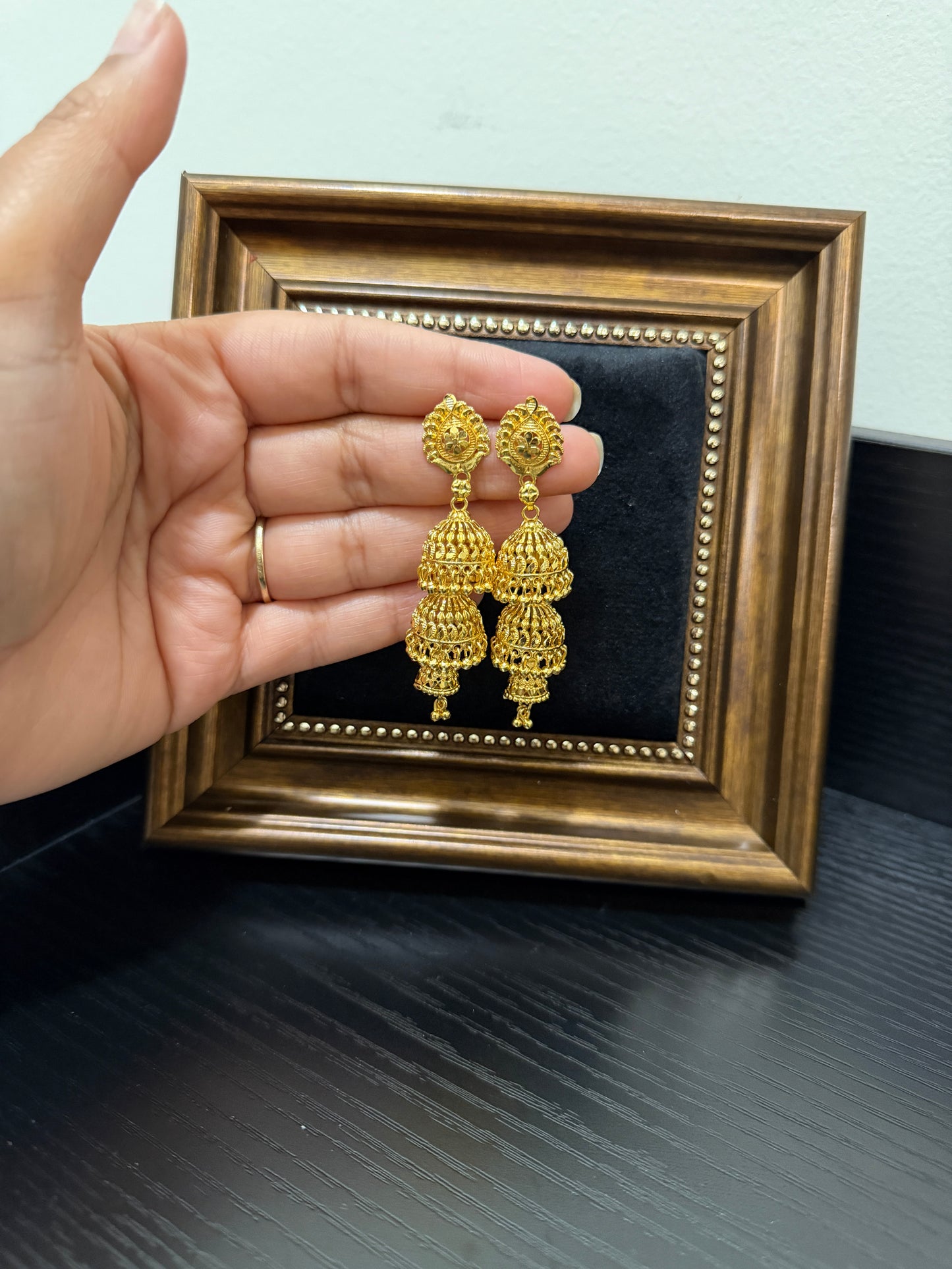 Bhavan Gold Look Jhumki