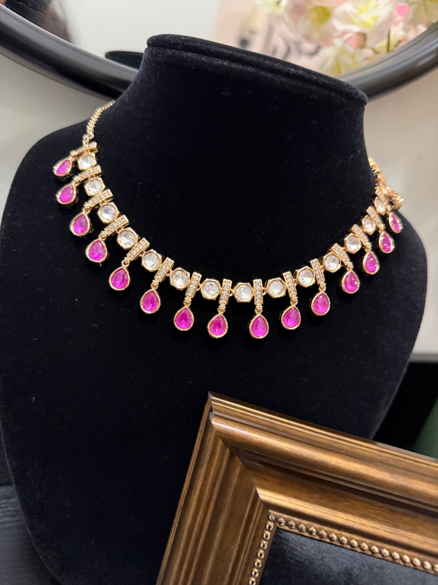 Huma Tyaani Kundan Set (Ruby)