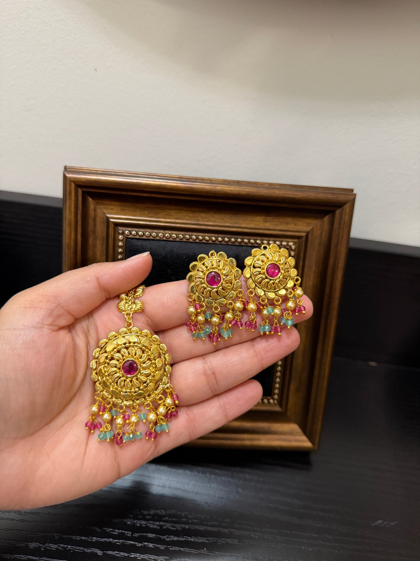 Tanveer Real Look Earrings Tikka Set (Ruby&Ferozi)