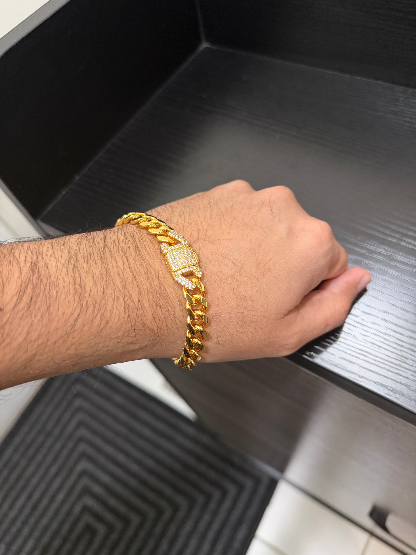 Karman Real Look Men Bracelet