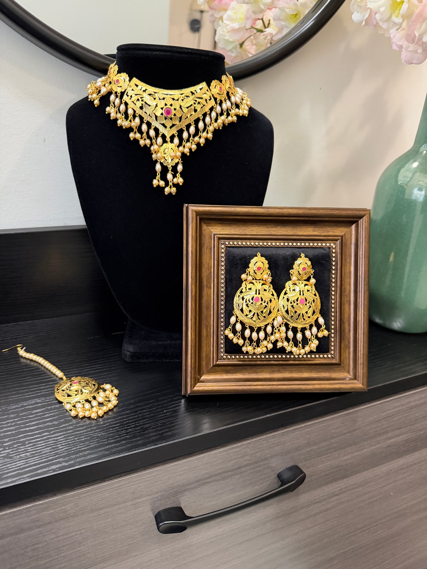 Harsimar Punjabi Traditional Look Set (Gold)