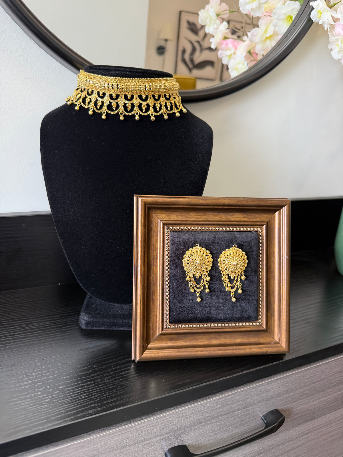 Hafsa Handcrafted Gold Plated Set