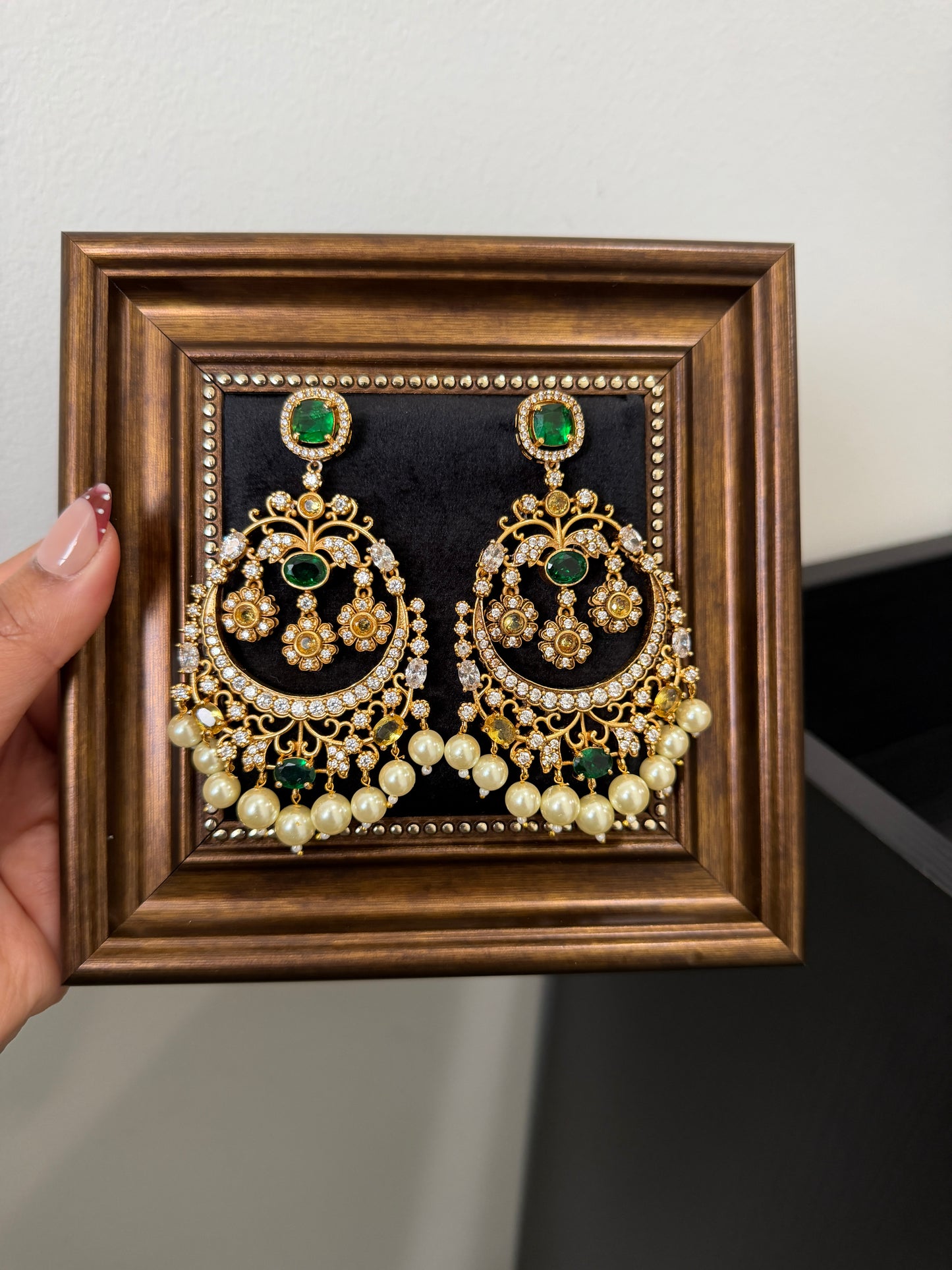 Manu Moissanite Kundan Earrings