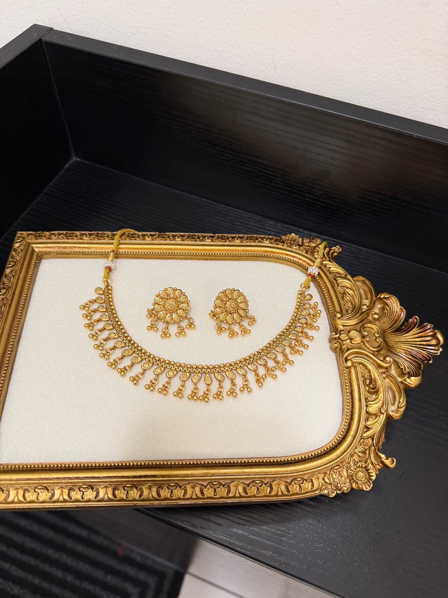 Erashprit Antique Plated Set