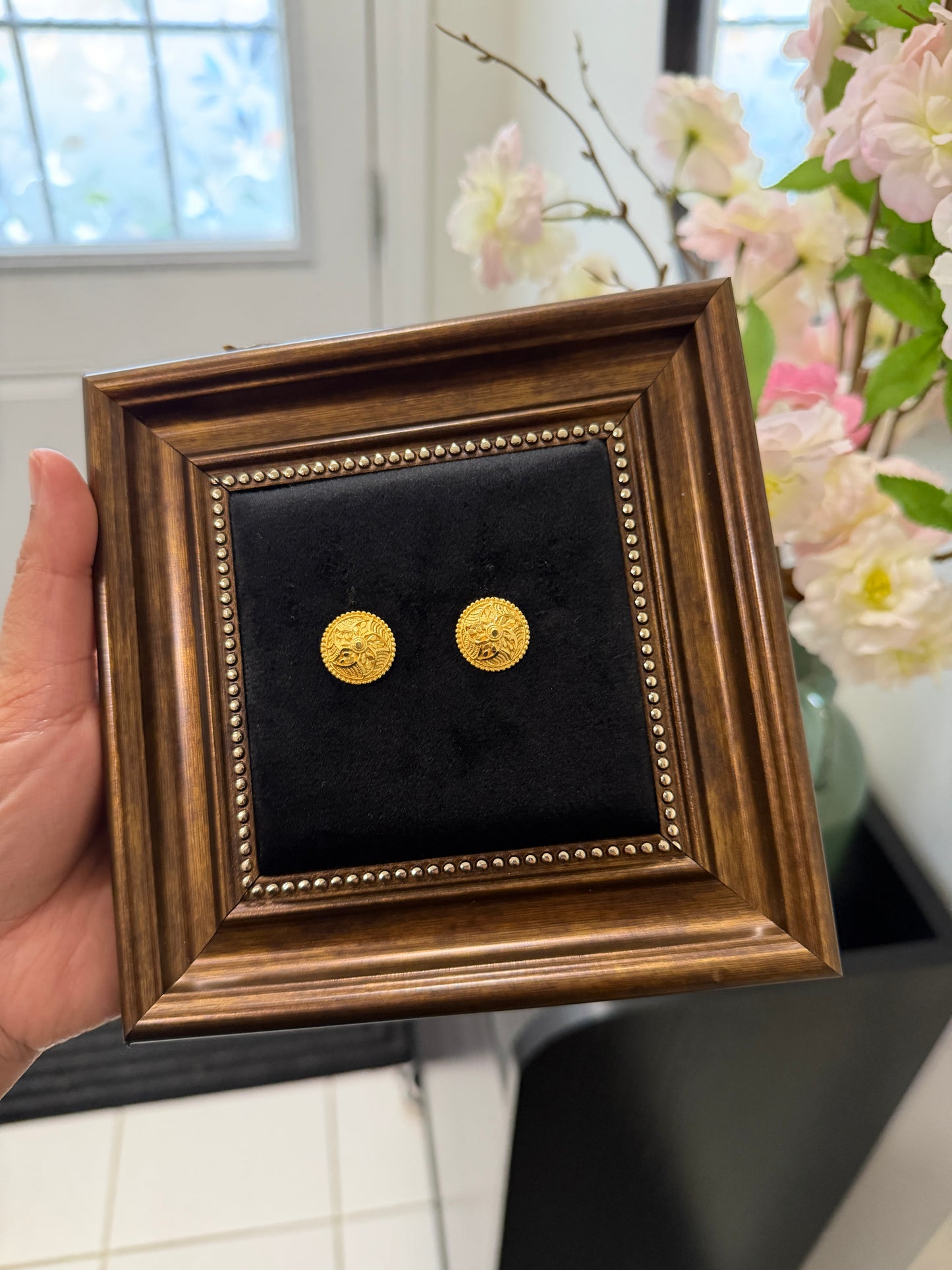 Rai Gold Look Studs