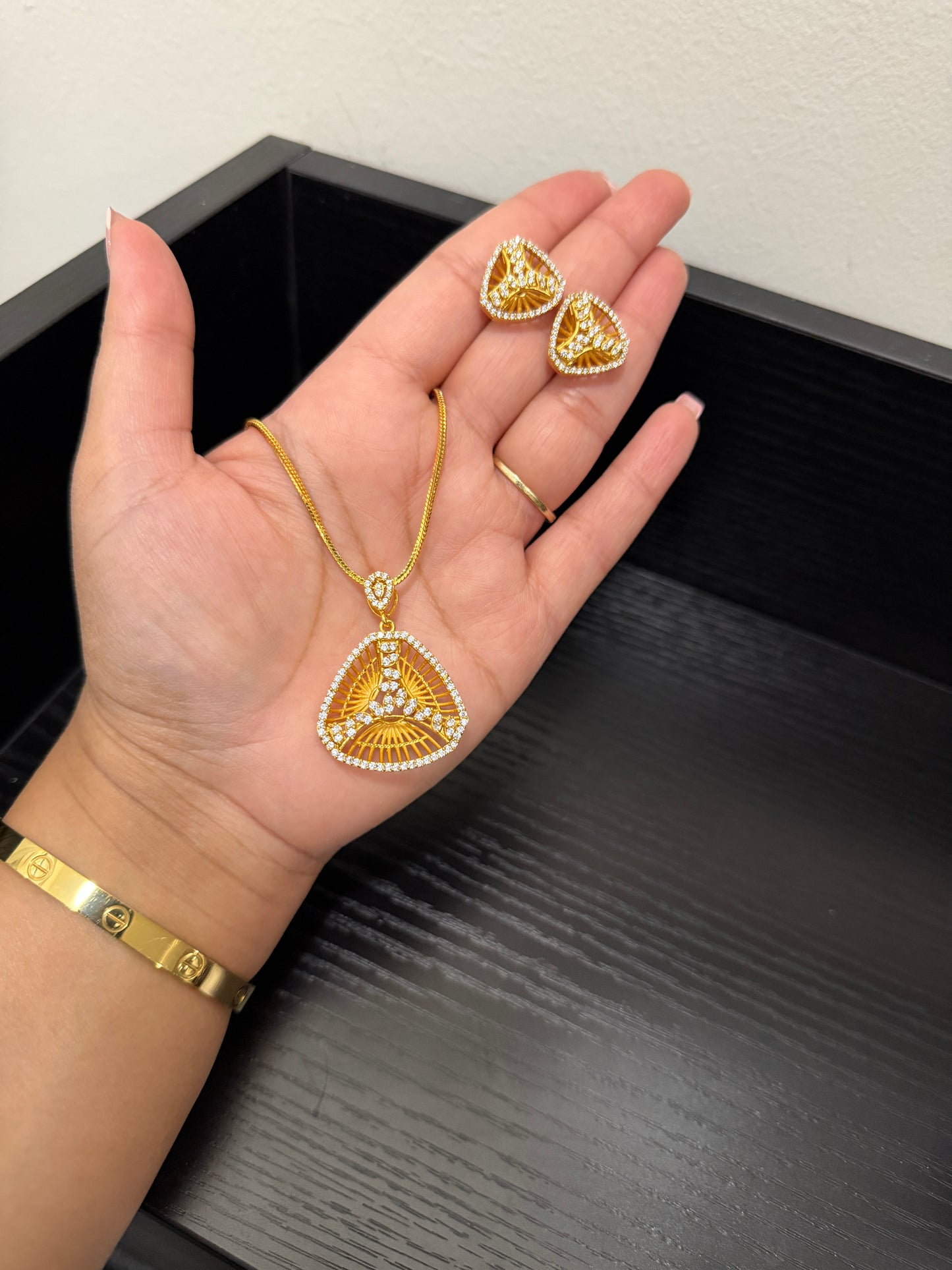 Piya Gold Plated Pendant Set