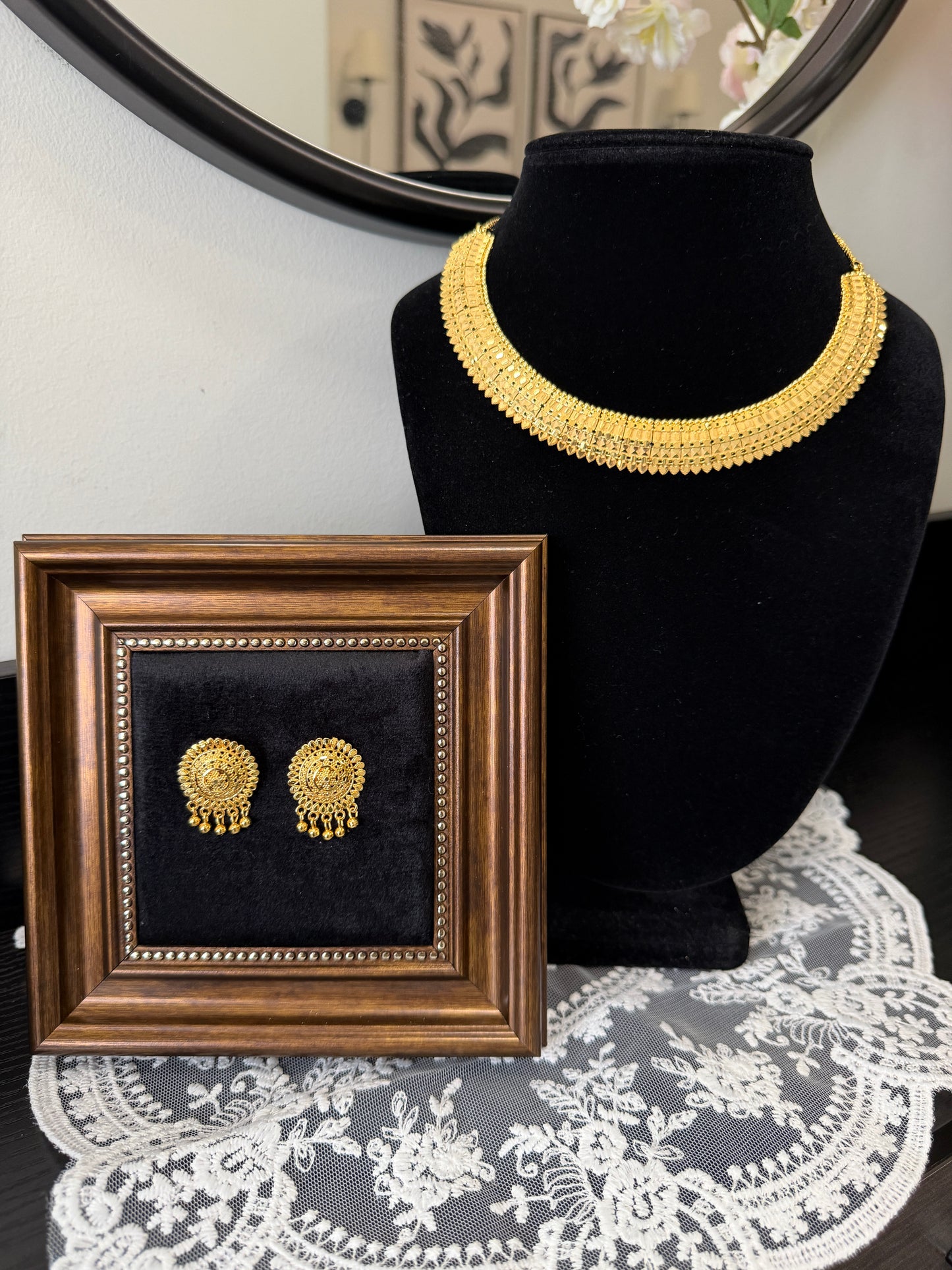 Emaan Gold Forming Set