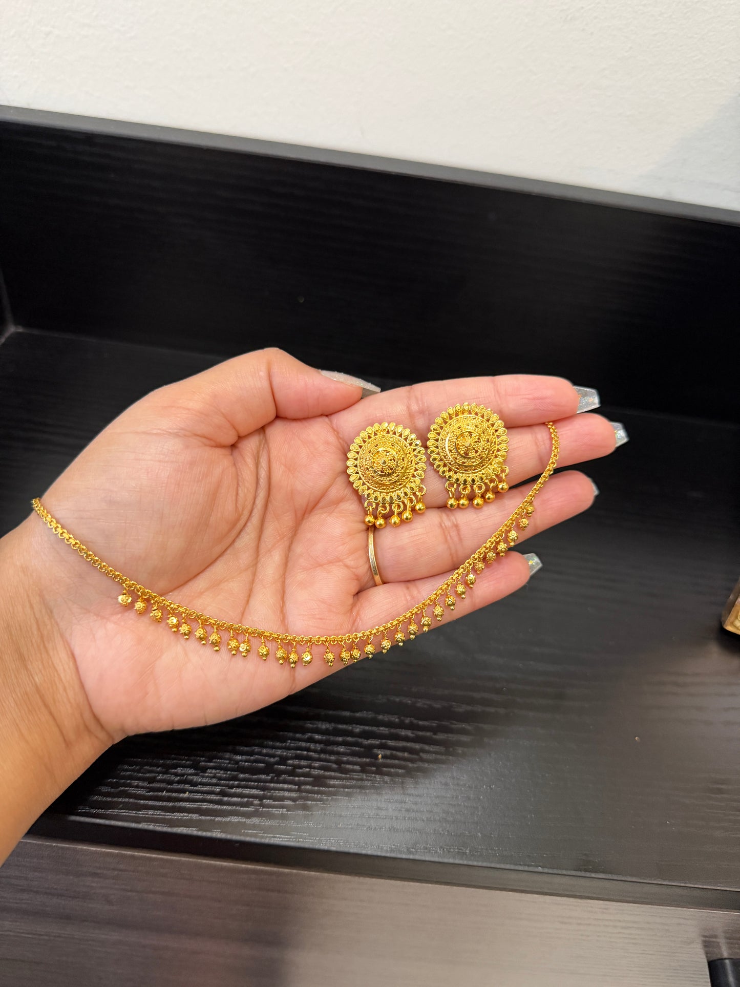 Aveera Premium Chain Set