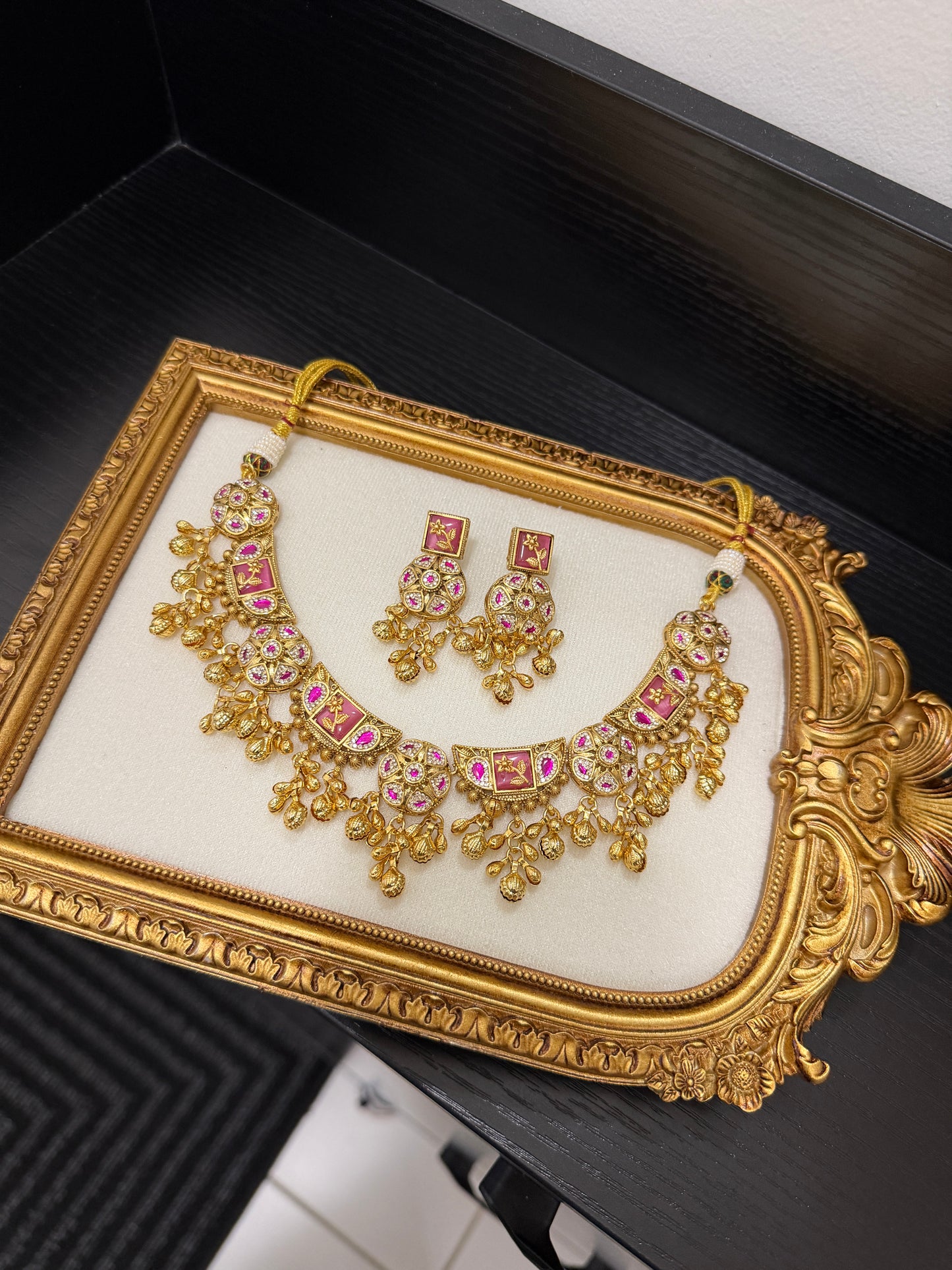 Simi Heritage Swarovski Necklace Set