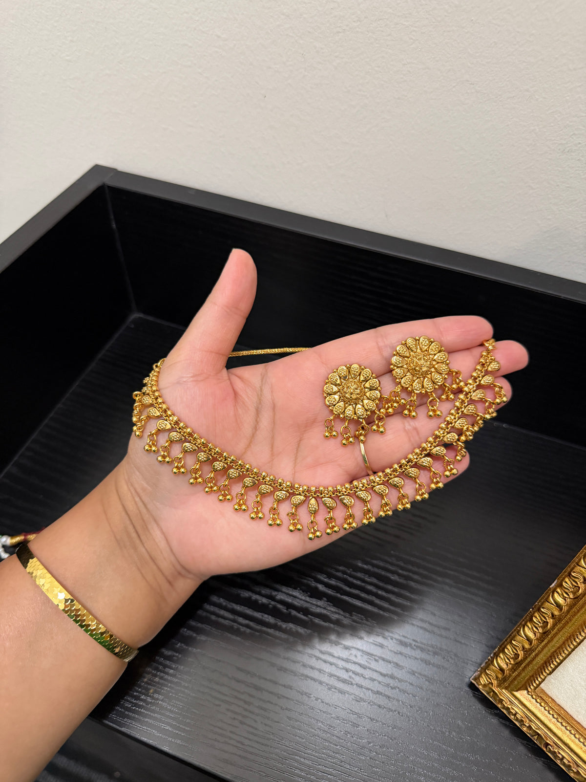 Zara Antique Plated Set
