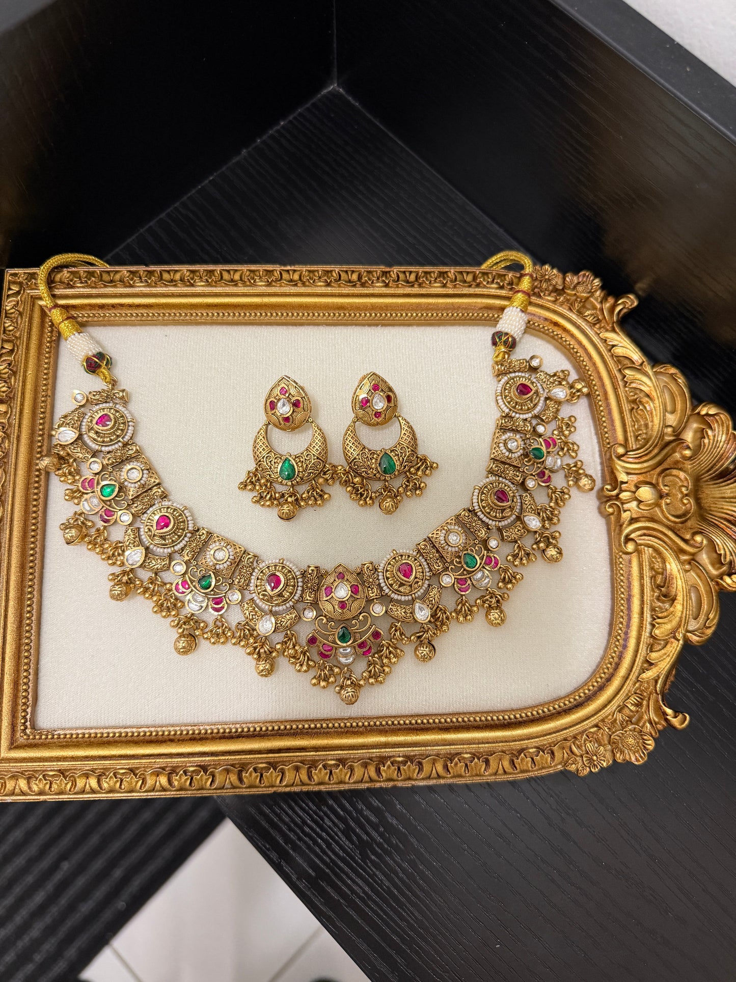 Beena Thakkar Kundan Set