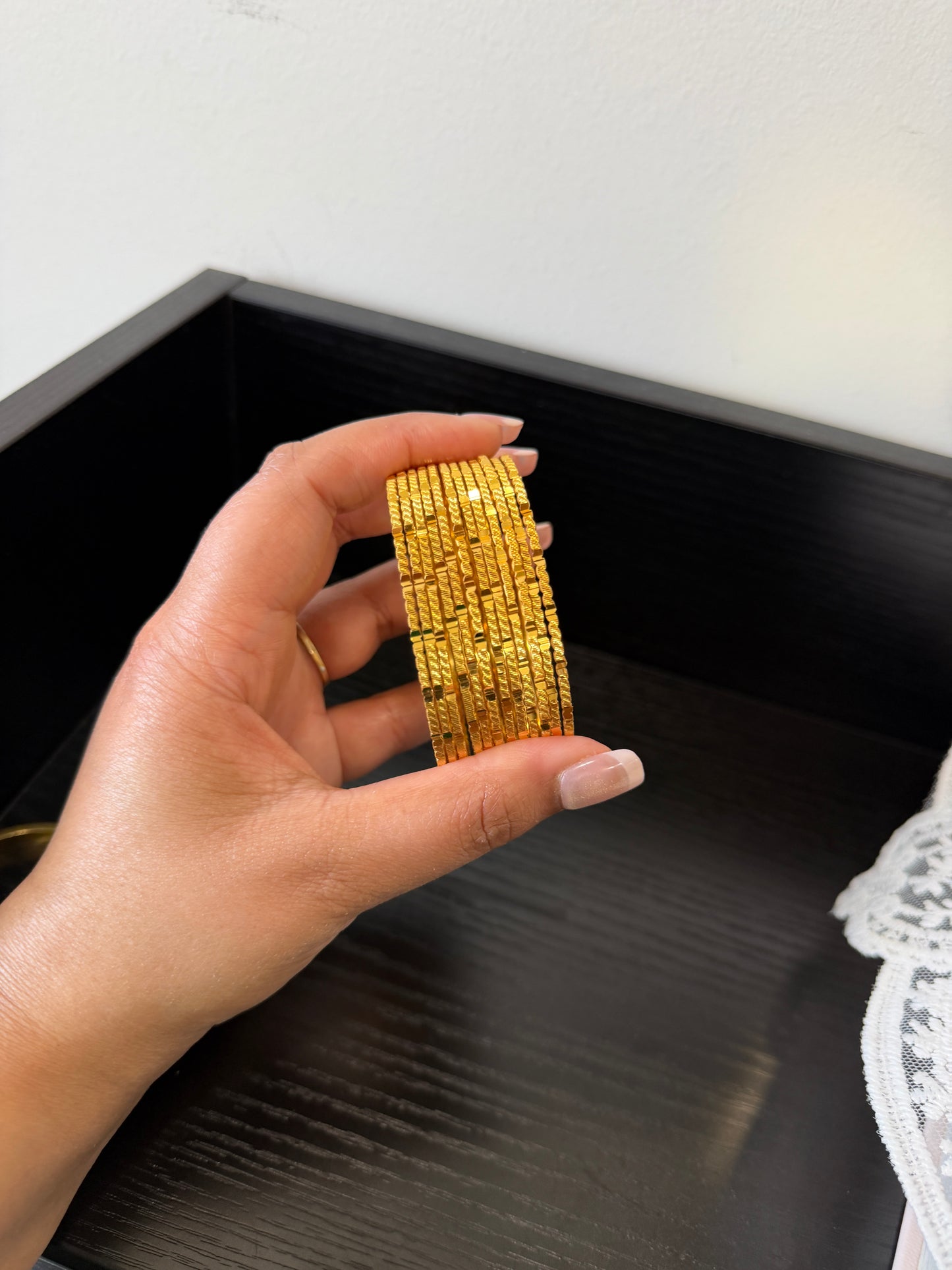 Manpreet Dailywear Bangles (Set of 12)