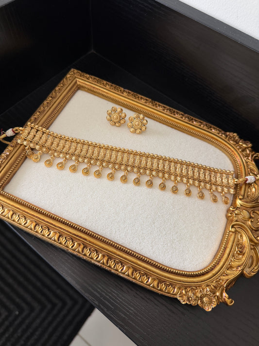 Amrit Antique Plated Set