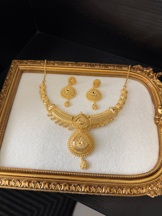 Arohi Premium Forming Gold Set