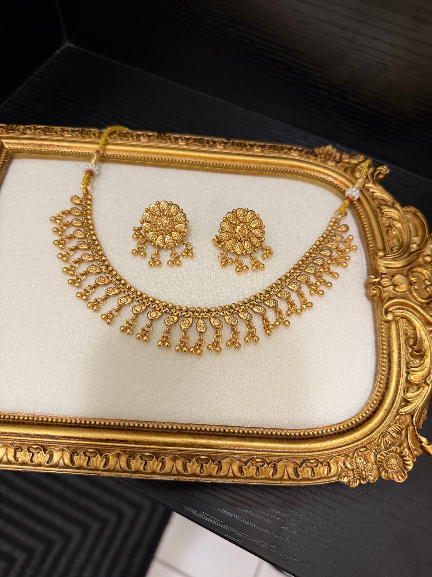 Erashprit Antique Plated Set