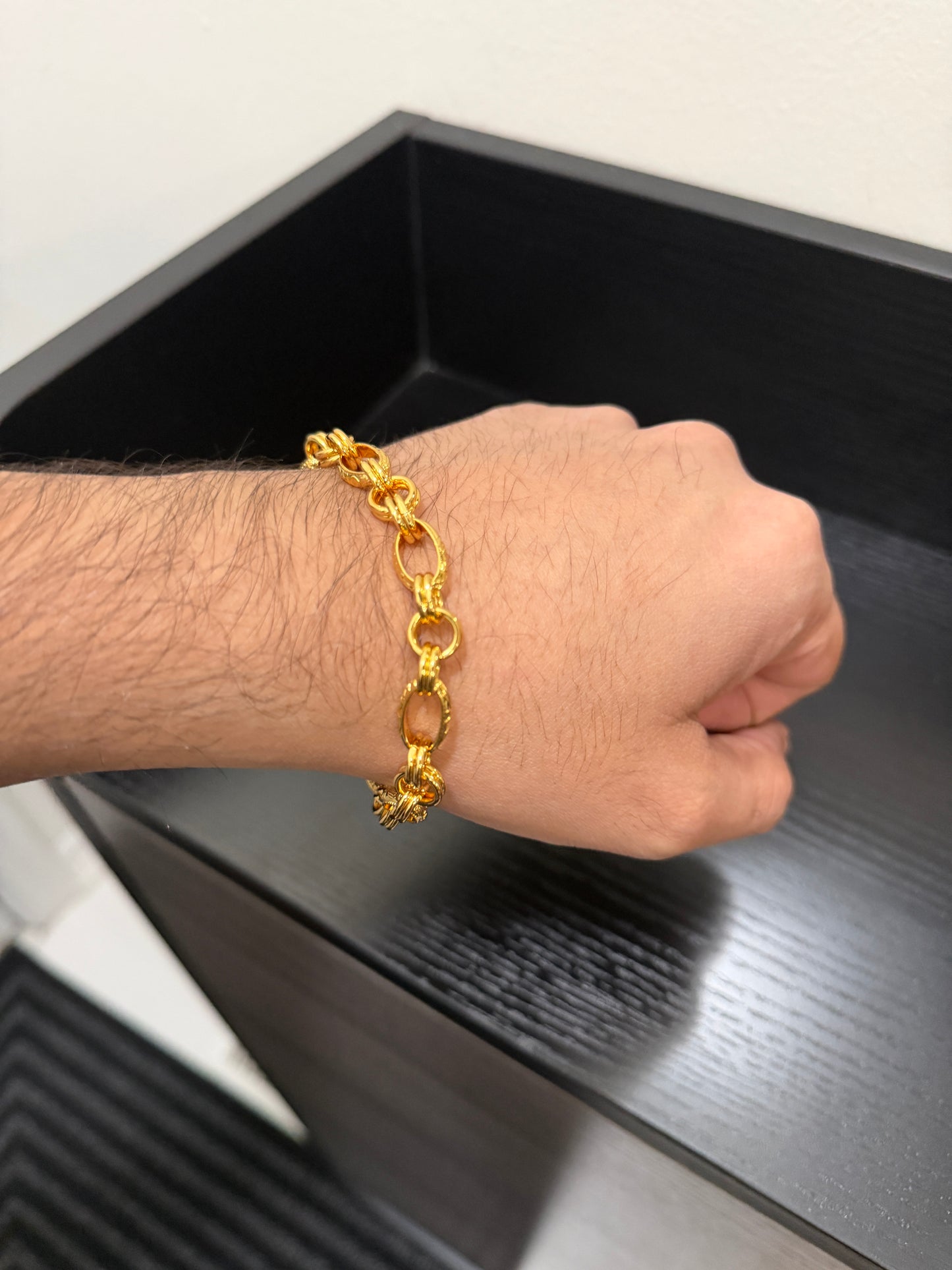 Aviraj Real Look Men Bracelet