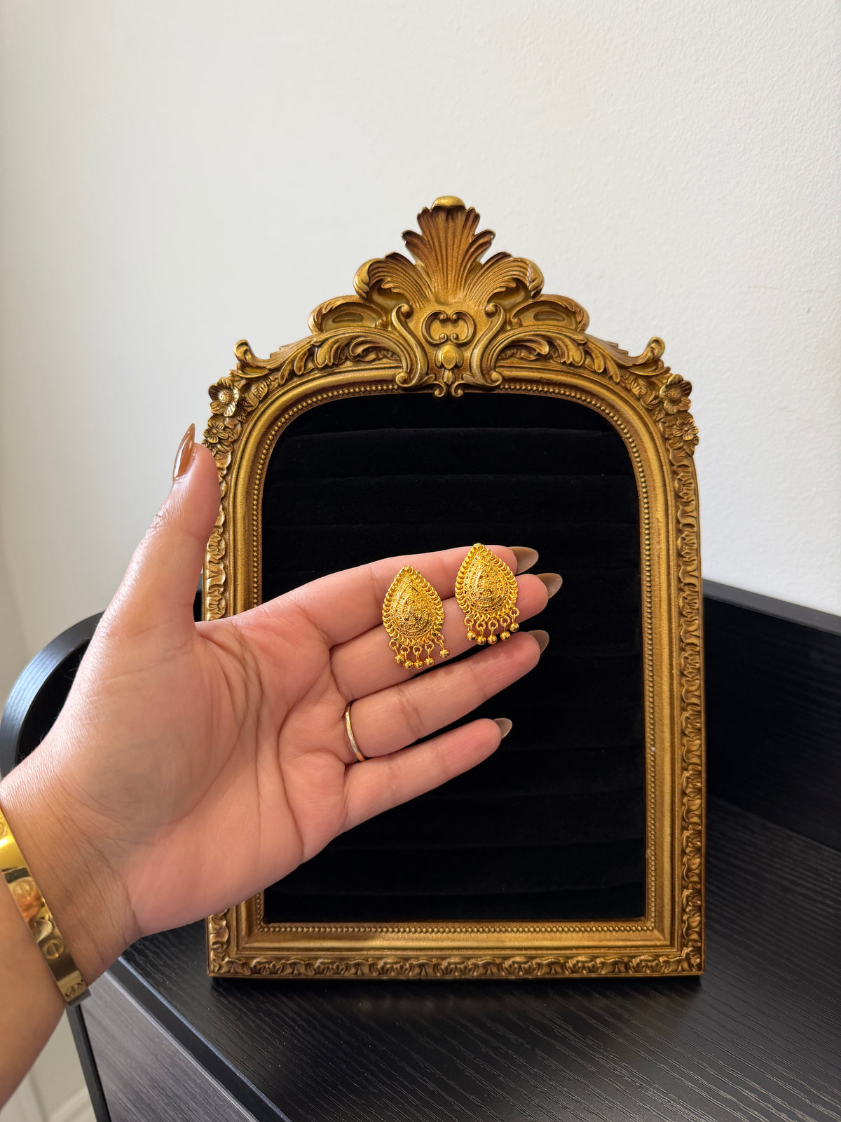Reena Gold Look Studs