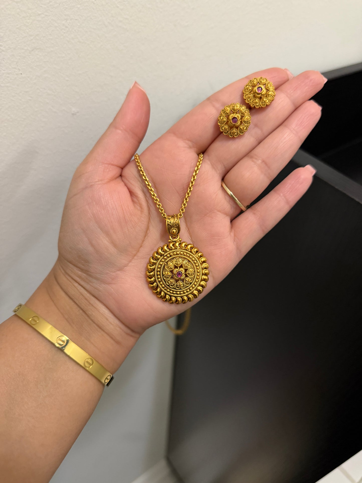 Manat Micro Gold Plated Pendant Set