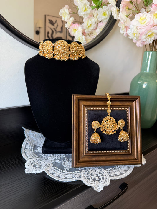 Amrit Antique Plated Set