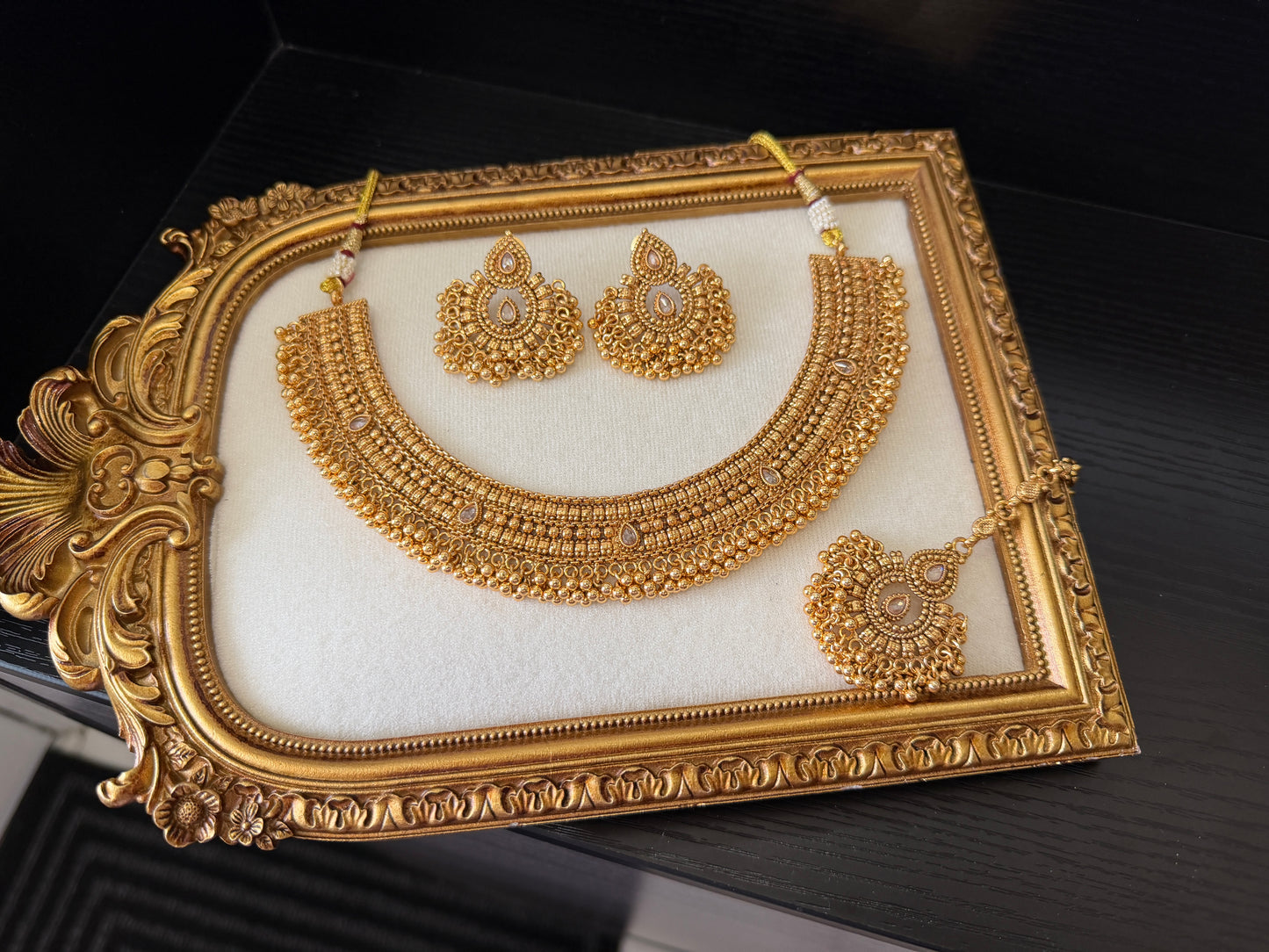 Daisy Antique Plated Set