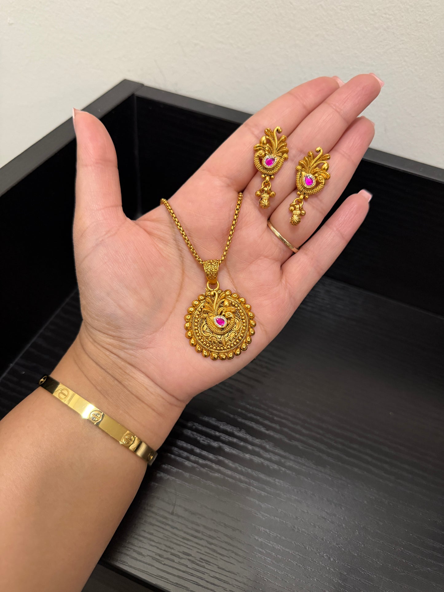 Yana Micro Gold Plated Pendant Set