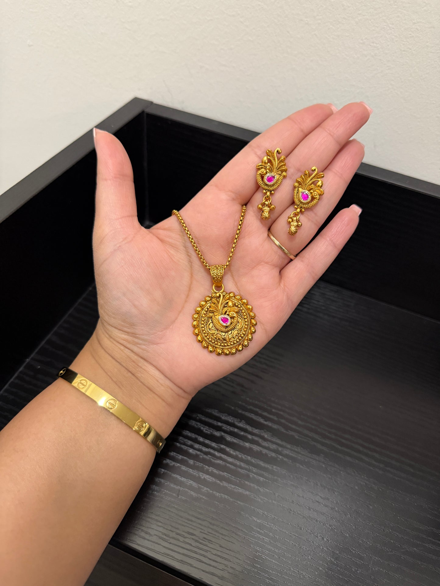 Yana Micro Gold Plated Pendant Set