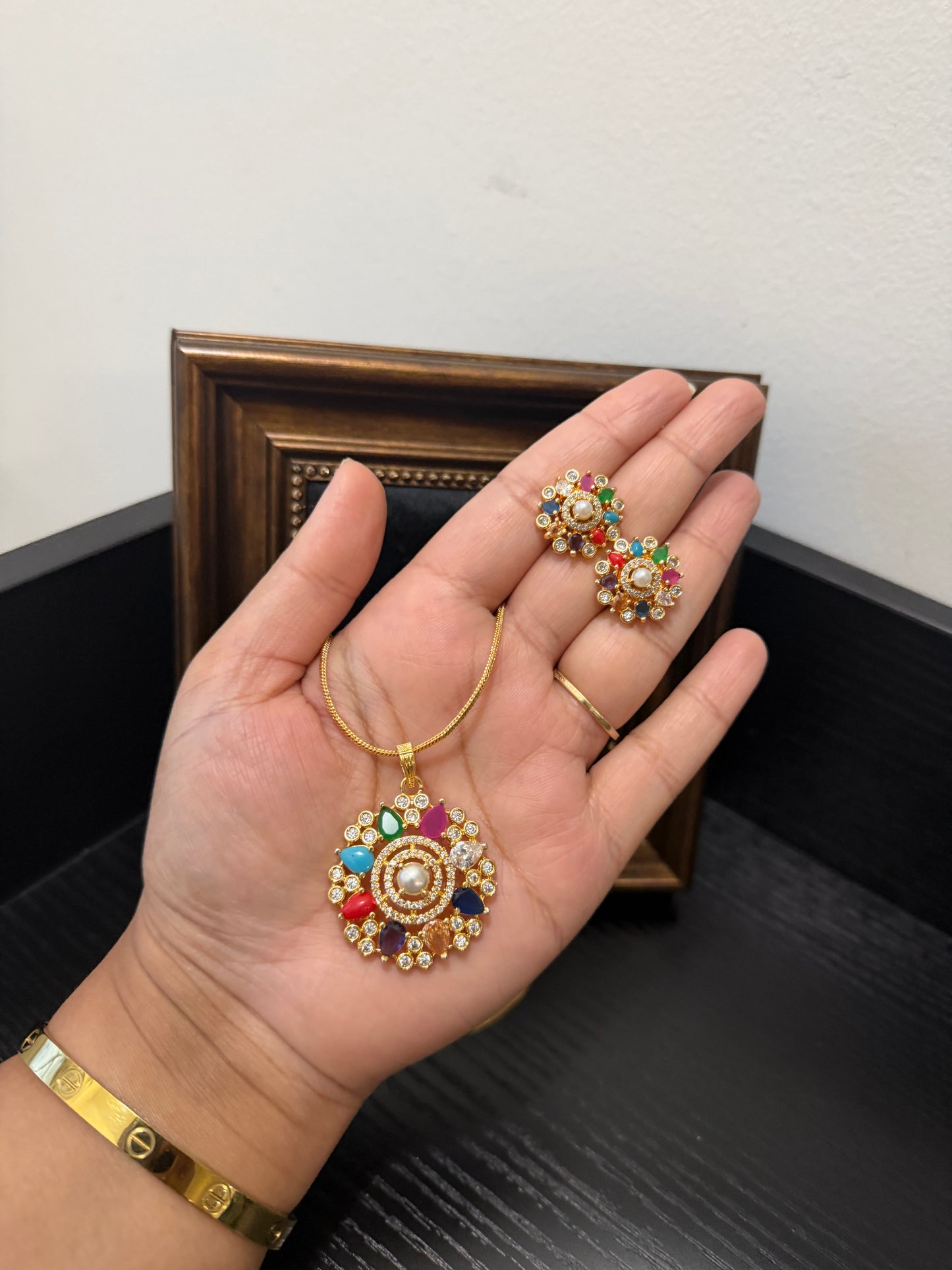 Mona Gold Plated Pendant Set