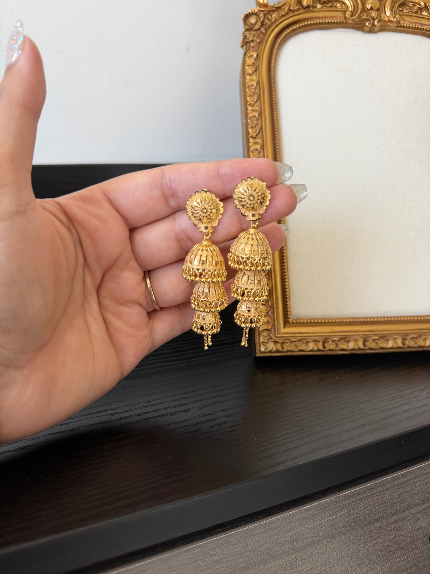 Hanaya Gold Forming Earrings