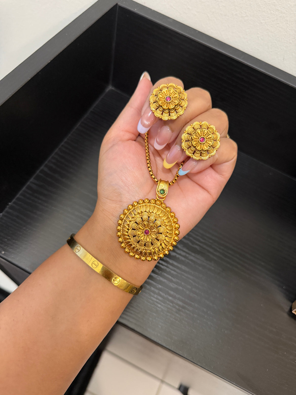 Sonika Micro Gold Plated Pendant Set