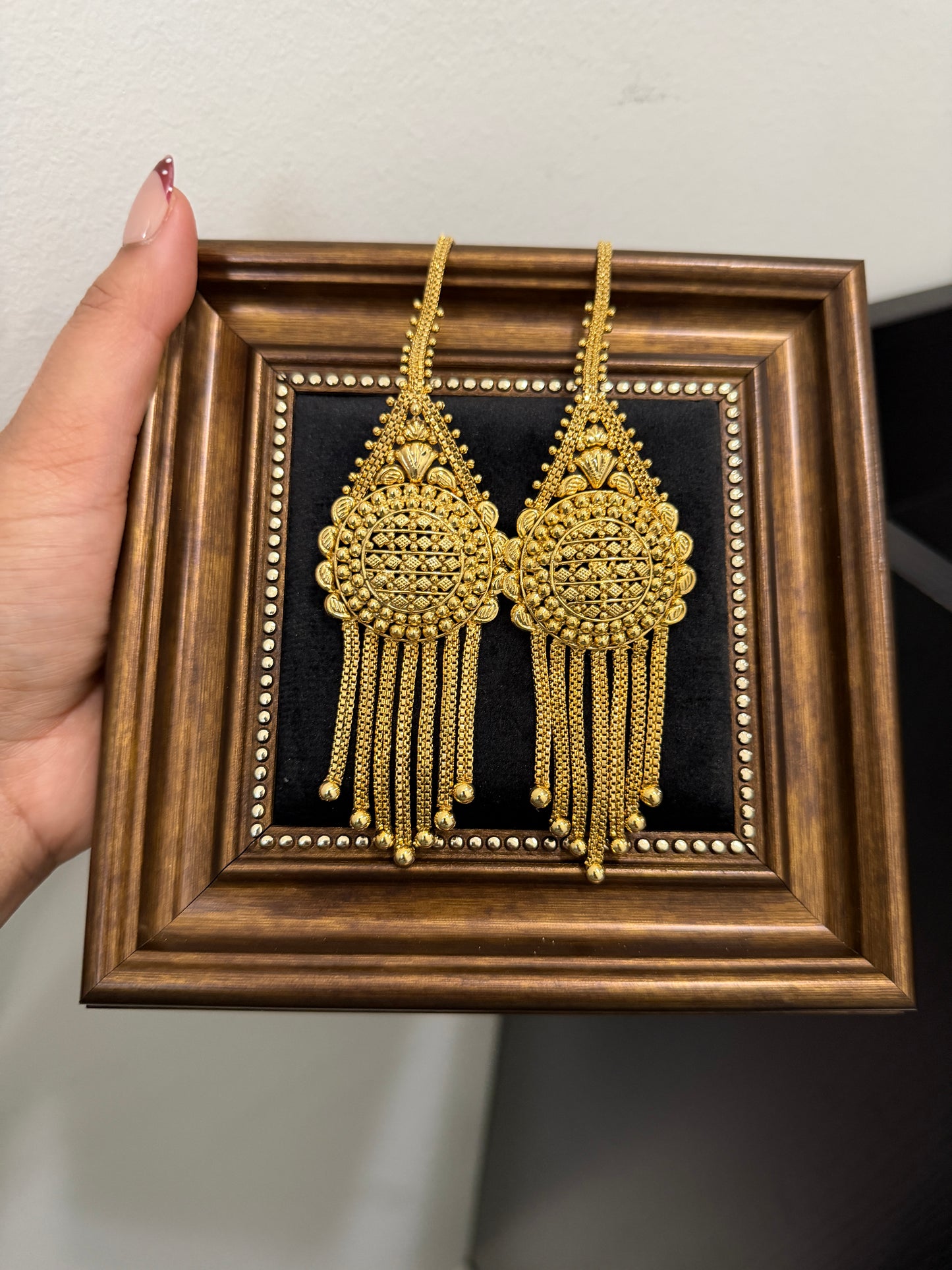 Mannat Handcrafted Custom Made Earrings