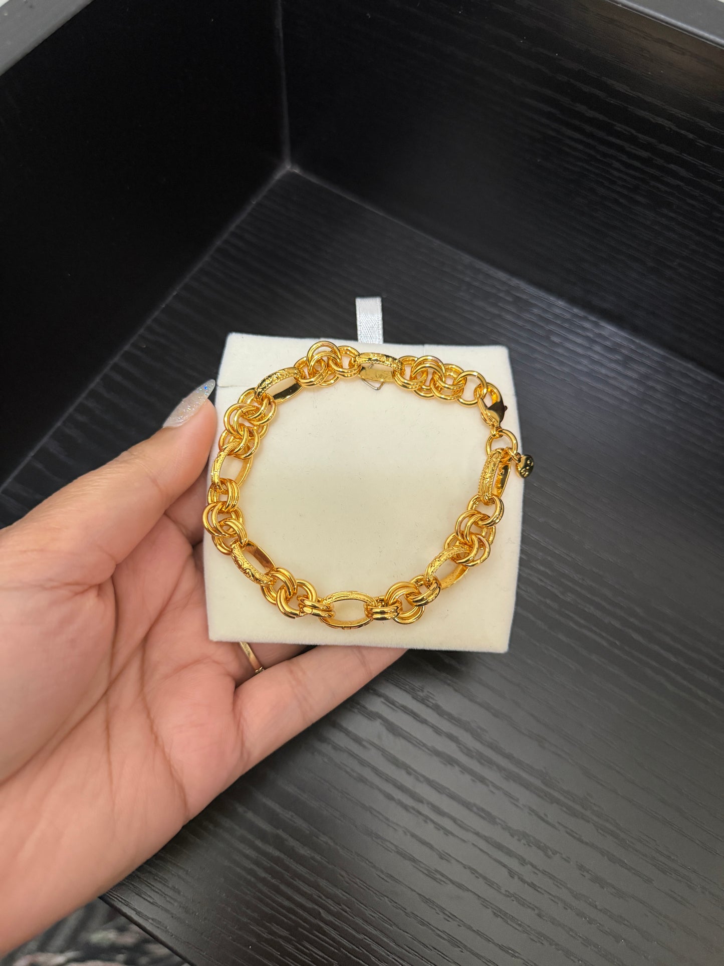 Aviraj Real Look Men Bracelet