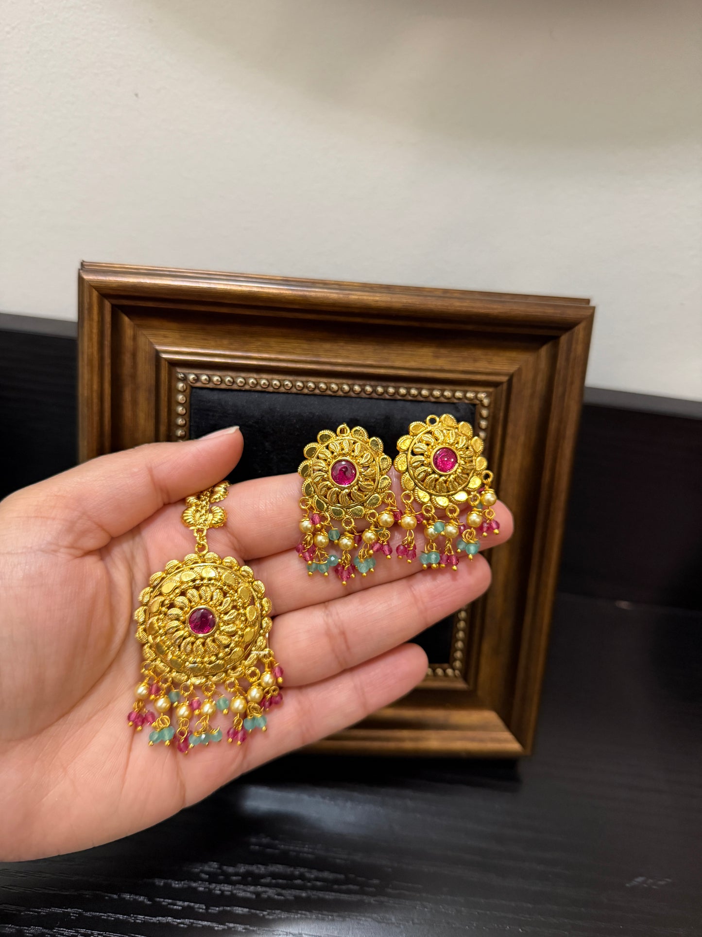 Tanveer Real Look Earrings Tikka Set (Ruby&Ferozi)