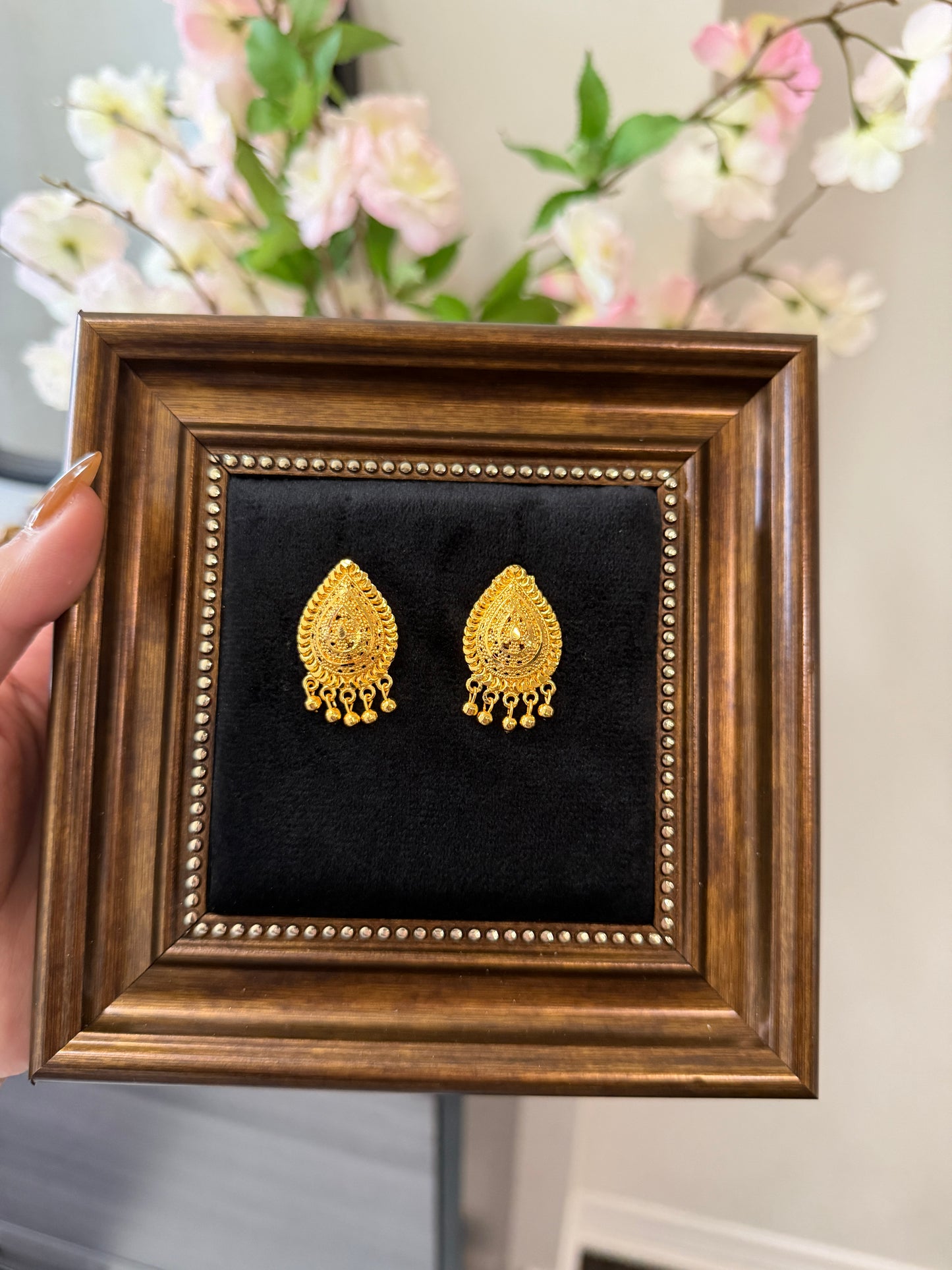 Reena Gold Look Studs