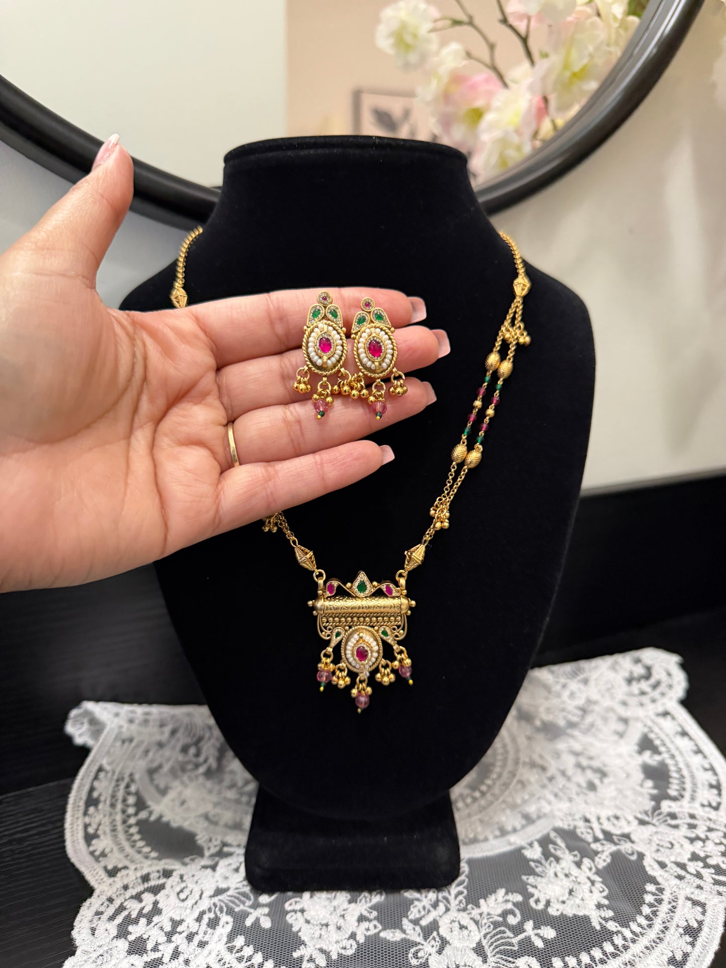 Kaman Heritage Long Necklace Set