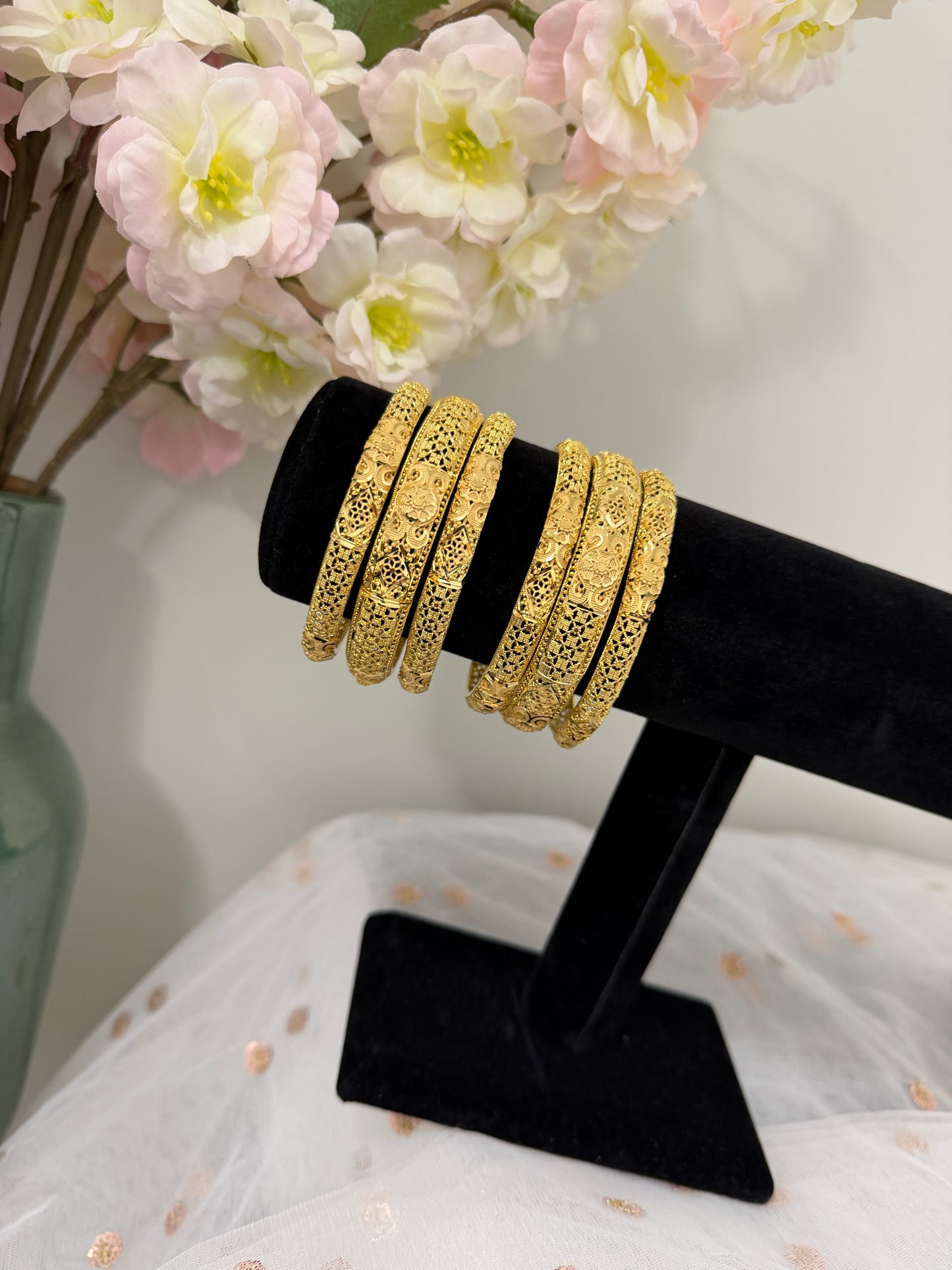 Karamjot Gold Forming Bangles (Set of 6)