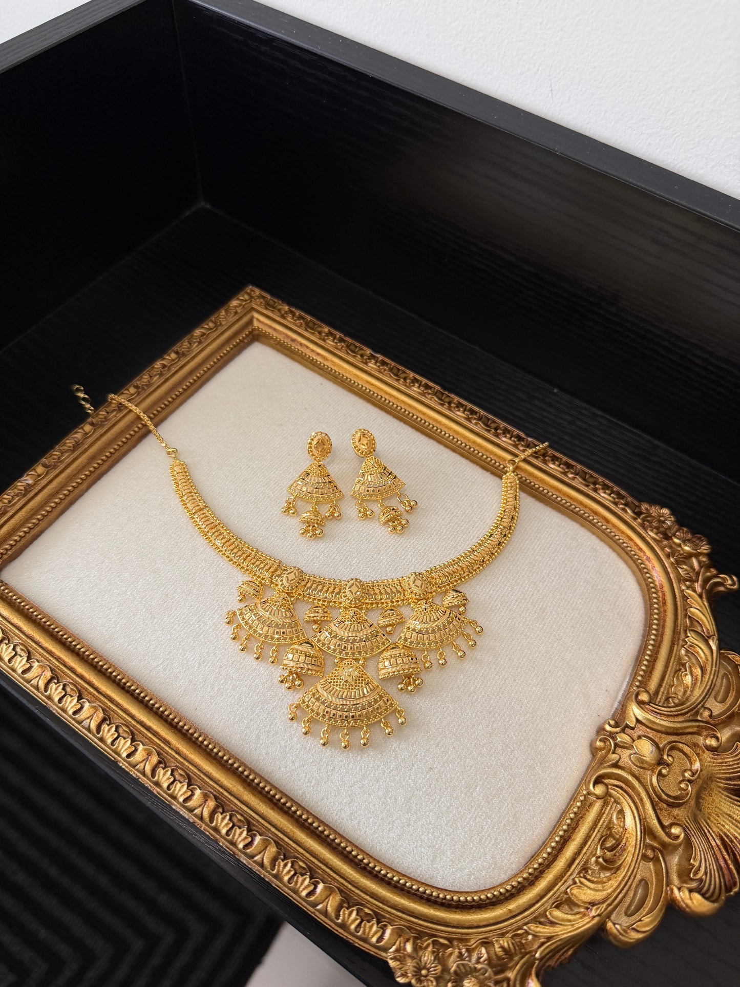 Avleen Premium Forming Gold Set