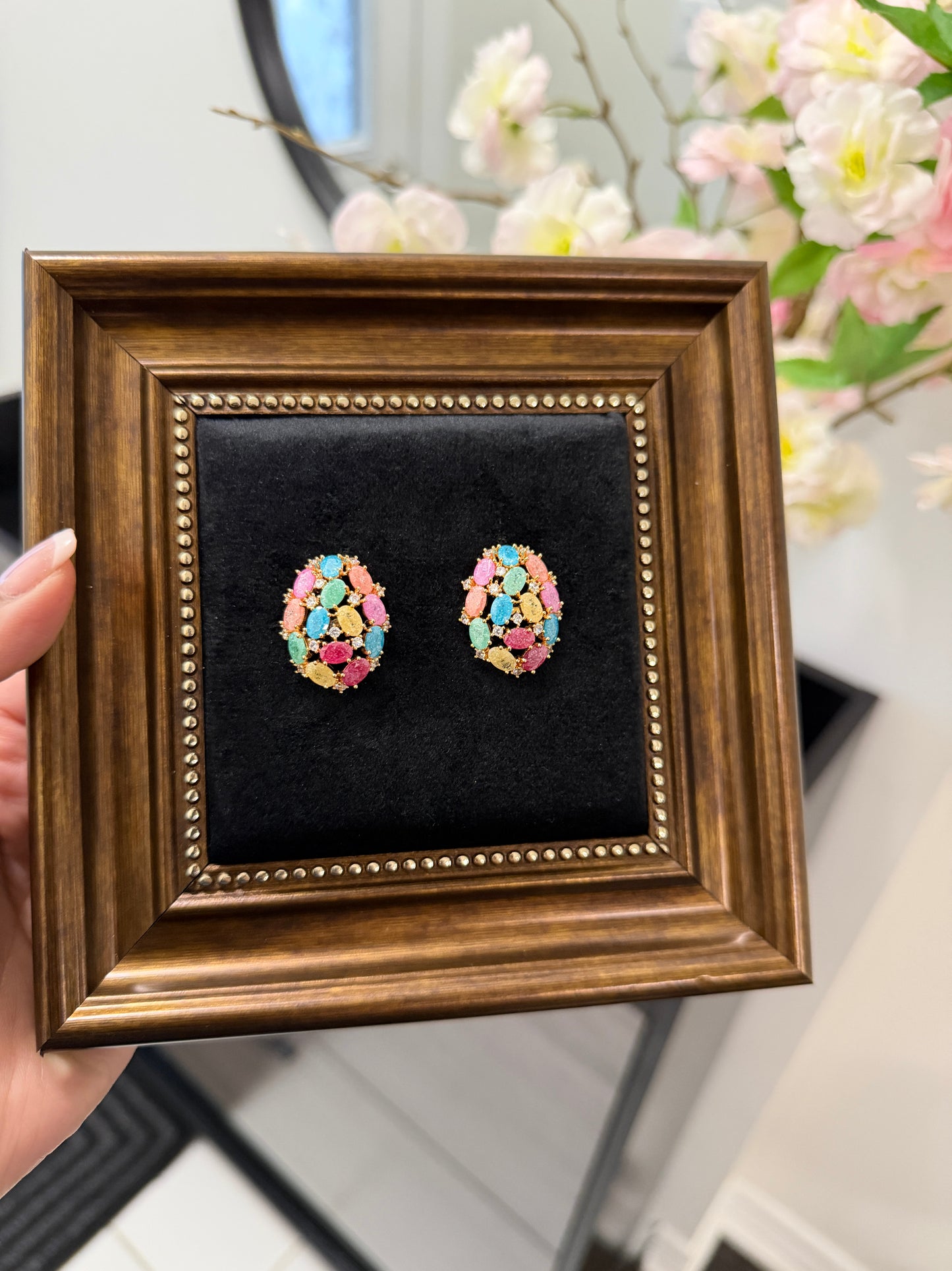 Sapan Crushed Milky Stones Studs (Gold Multi)