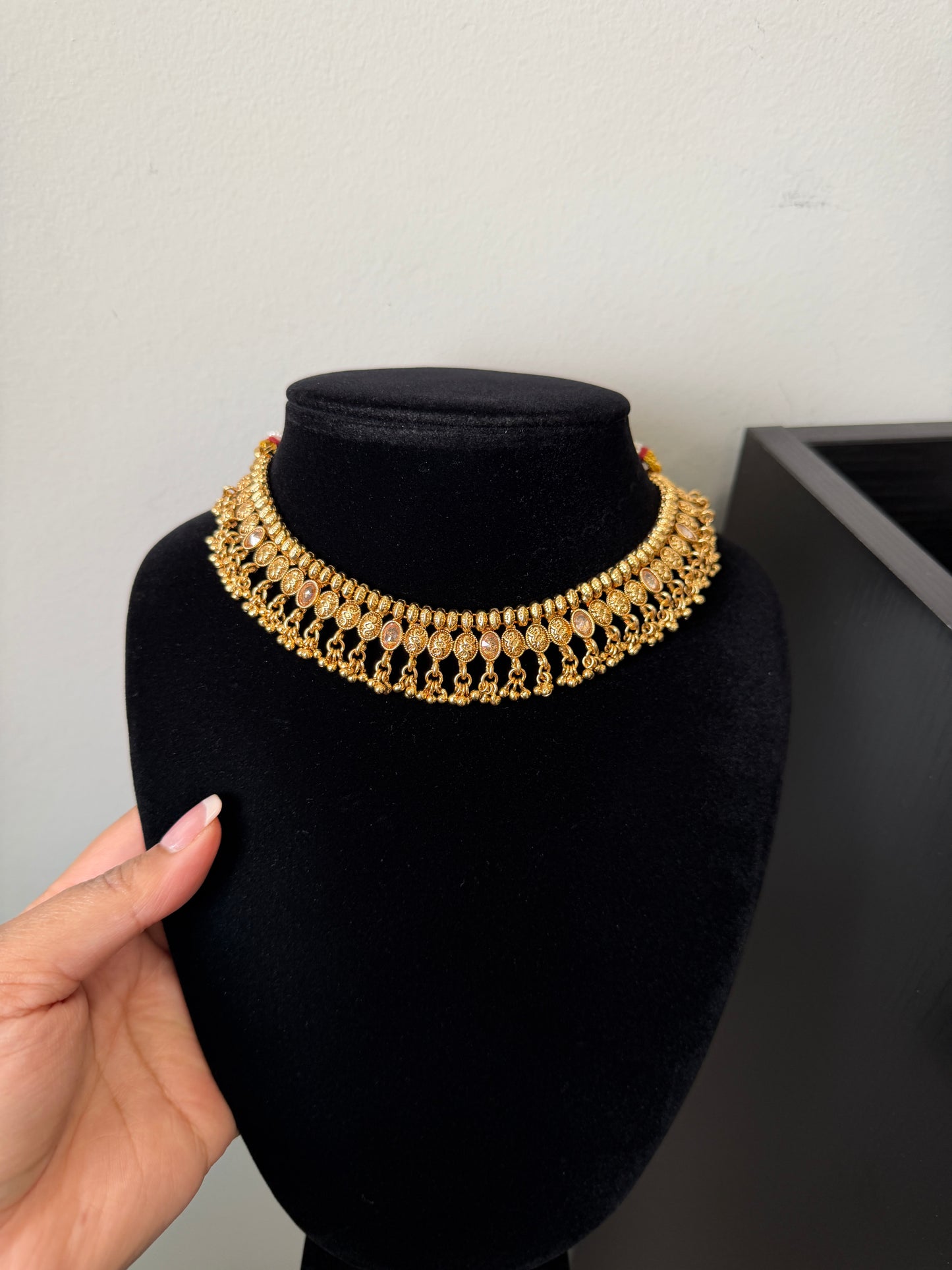 Tanvit Antique Gold Plated Set