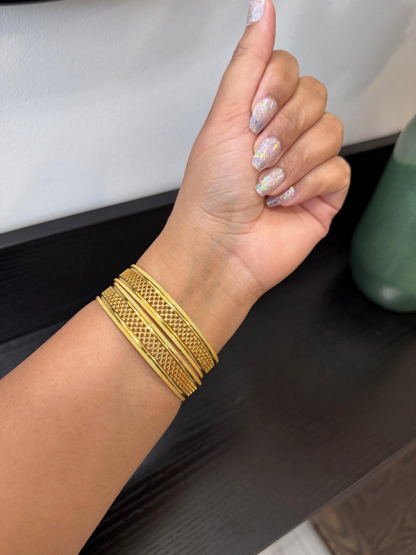 Diljeev Dailywear Bangles (Set of 2)