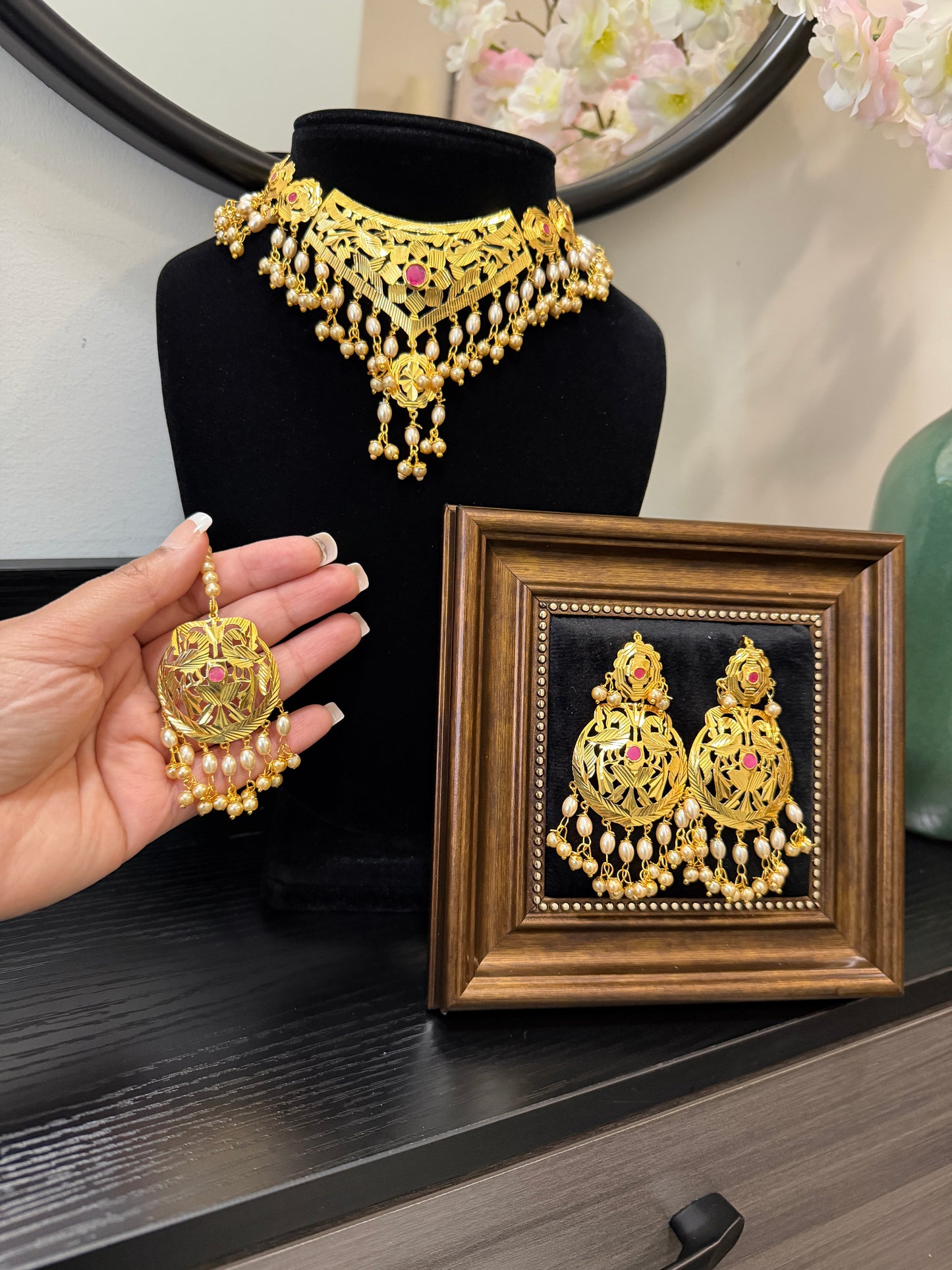 Harsimar Punjabi Traditional Look Set (Gold)