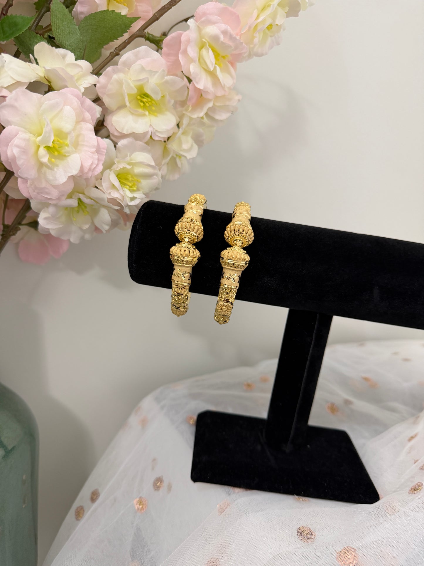 Ranbir Gold Forming Bangles