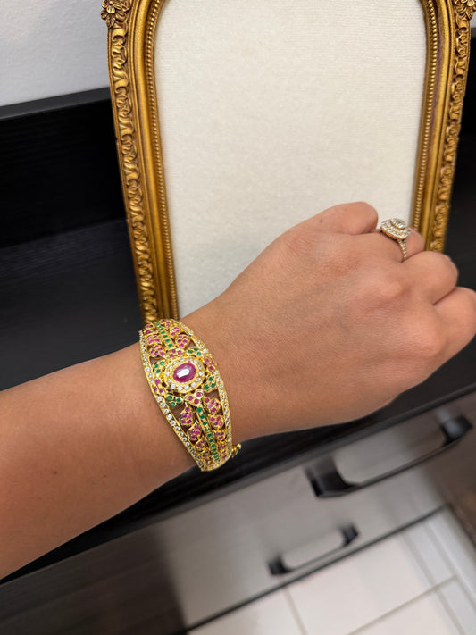 Kavnit Gold Plated Jadau Bracelet