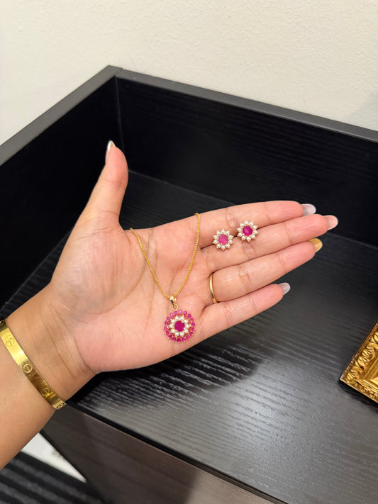 Taranpreet Pendant Set (Ruby)