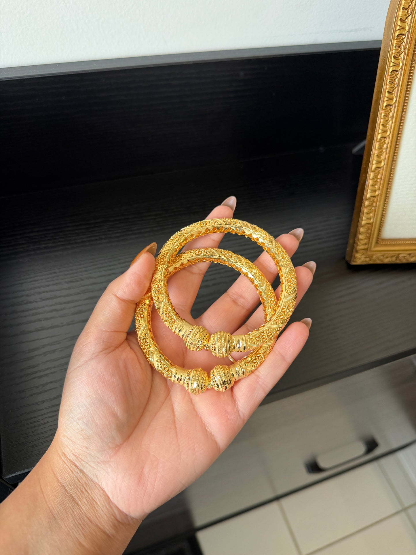 Rammi Gold Forming Bangles