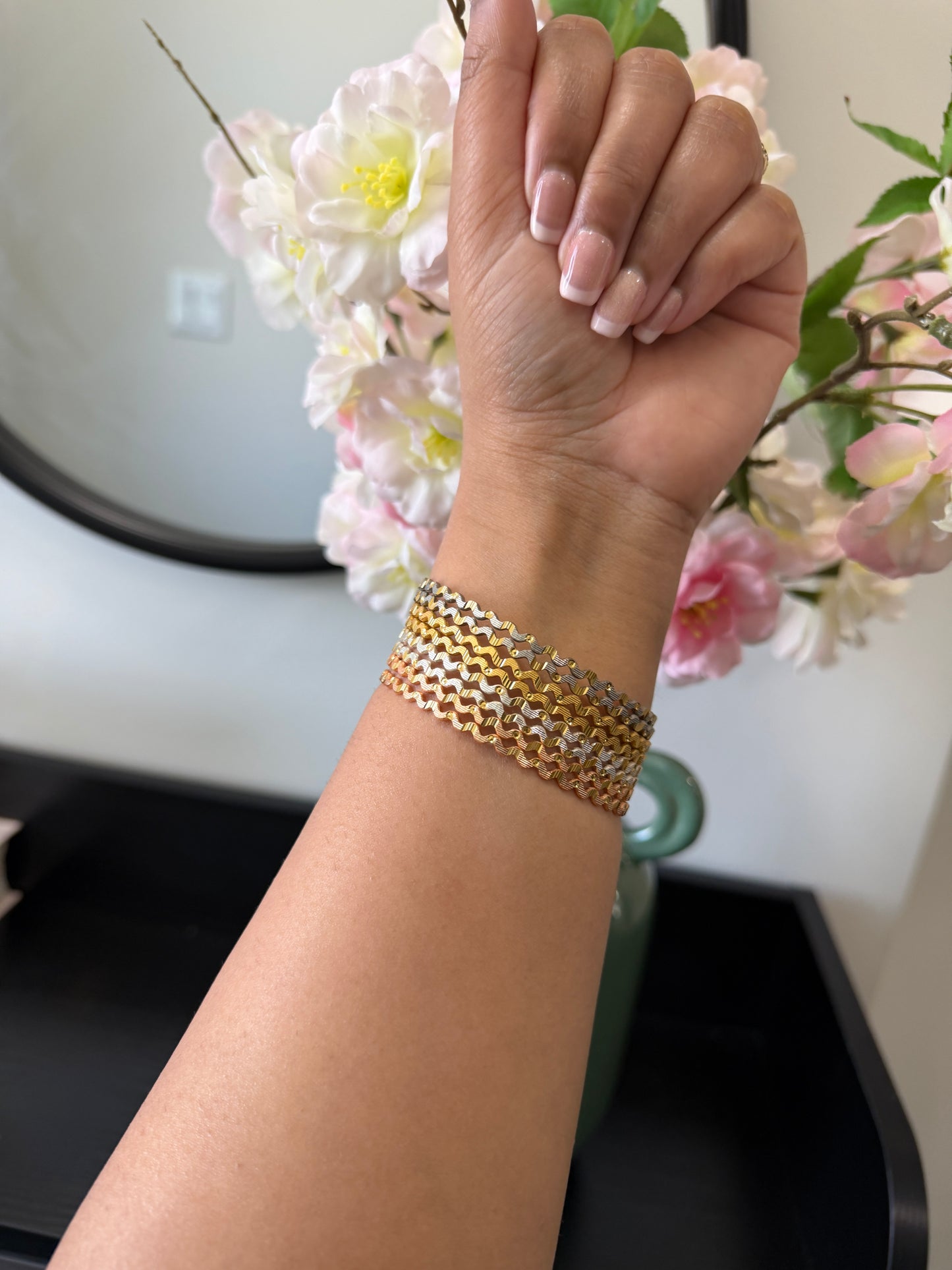 Simarpreet Dailywear Bangles (Set of 8)