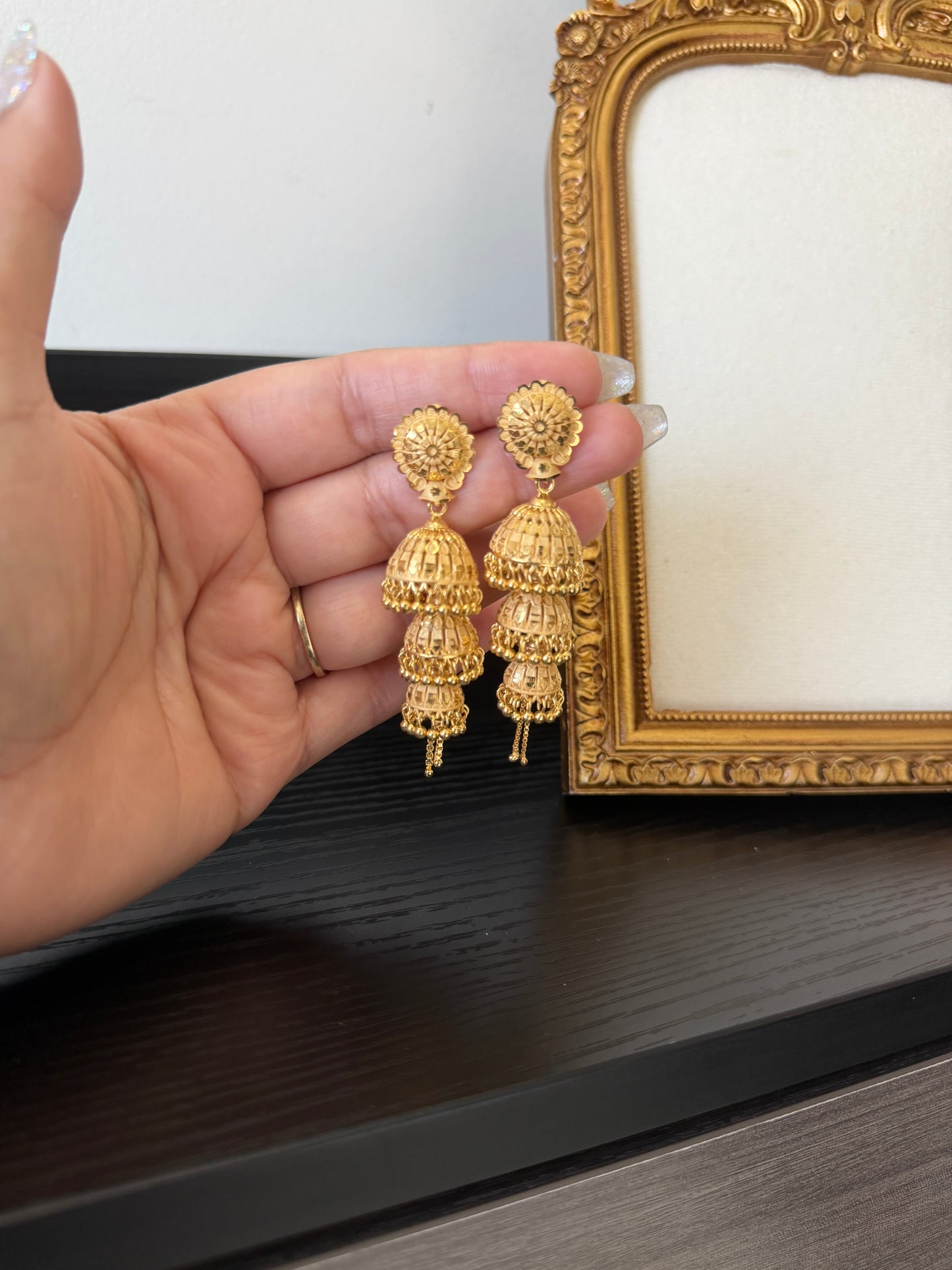 Hanaya Gold Forming Earrings