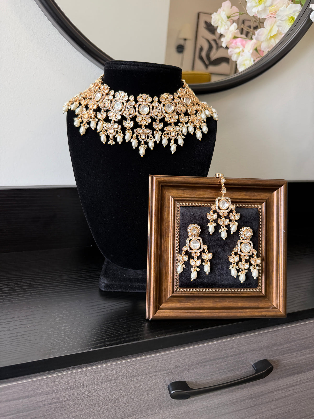 Dua Kundan Gold Plated Set