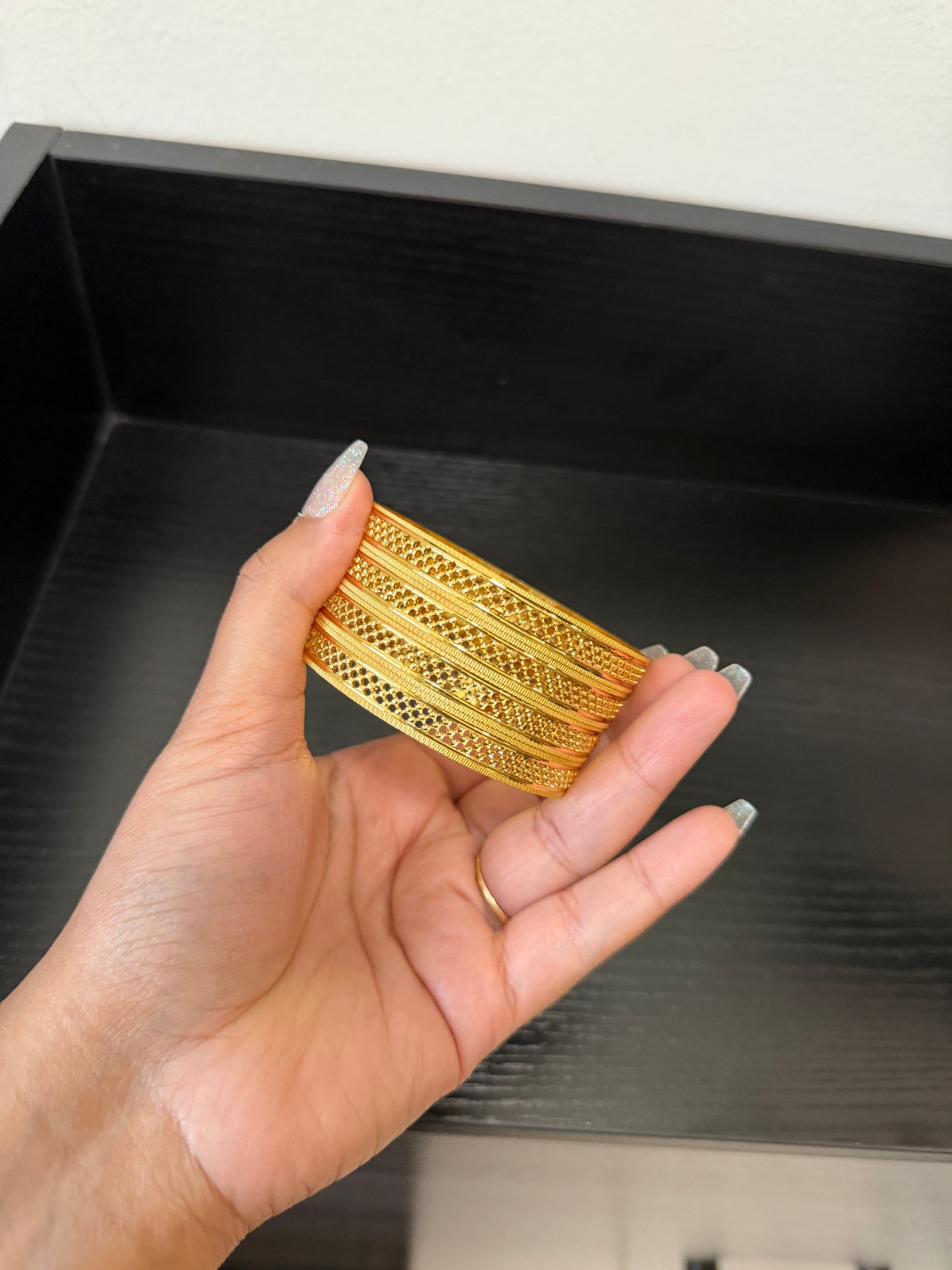 Diljeev Dailywear Bangles (Set of 4)