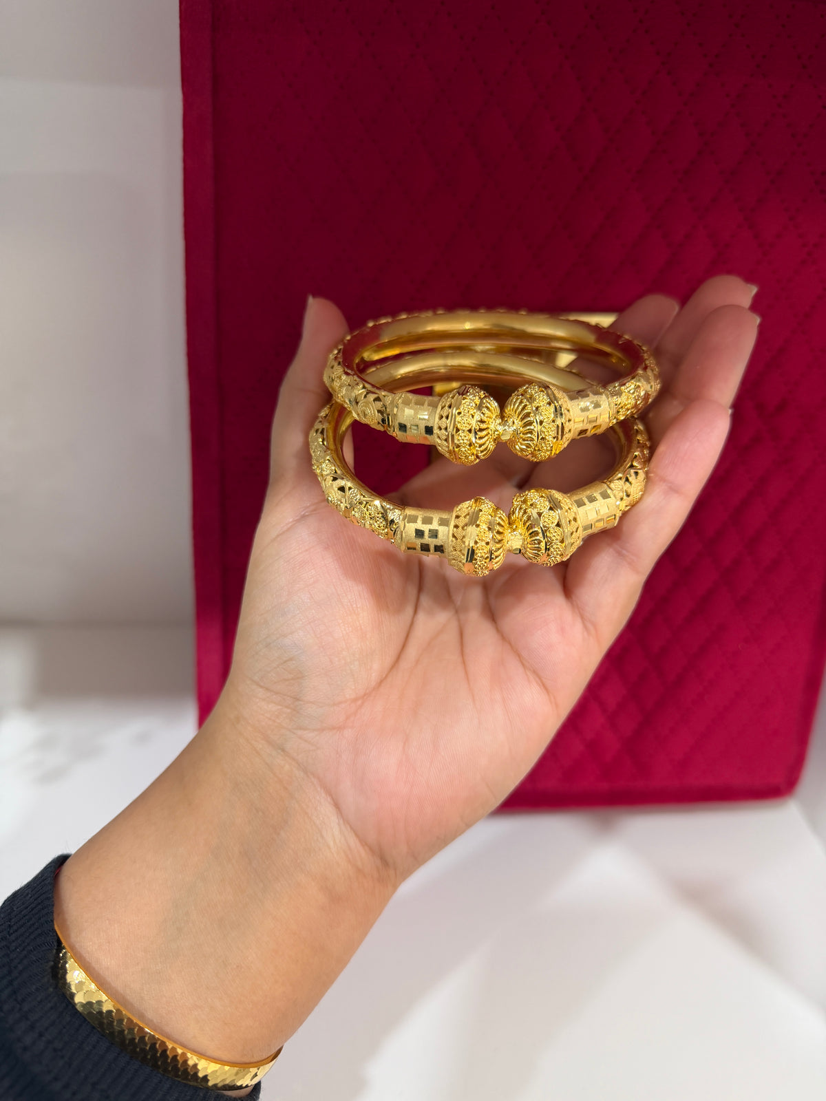 Ranbir Gold Forming Bangles