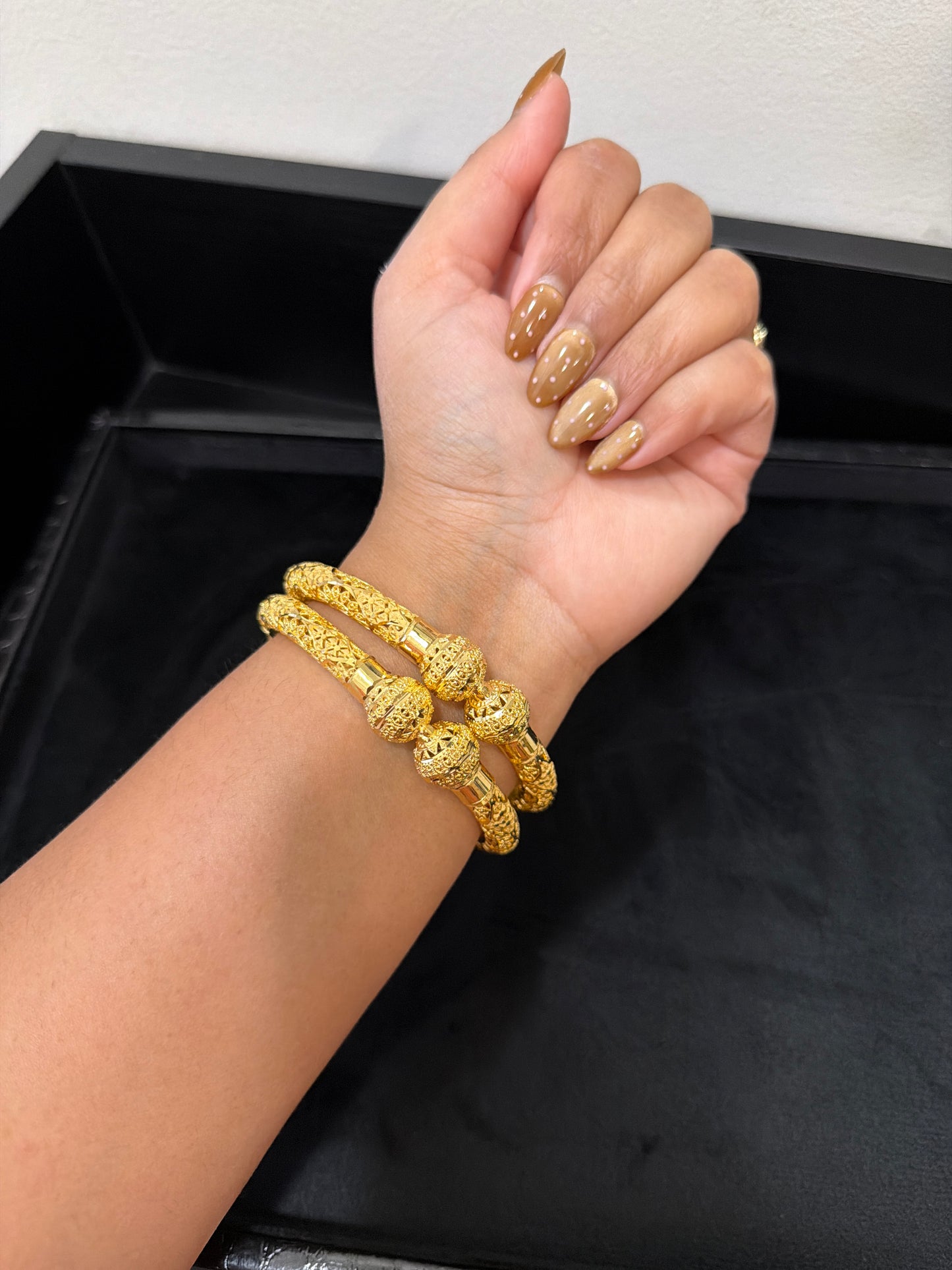 Japleen Gold Forming Bangles